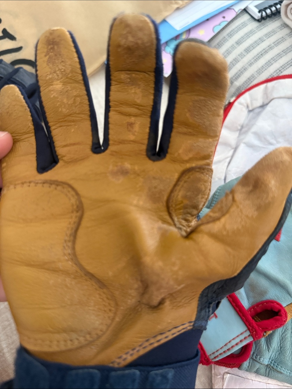 Bruce bolt Ym &xl Leather Work baseball gloves in Tan, Baby Blue & Red - Picture 11 of 14